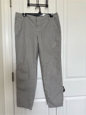 Caslon Women’s Black & White Pinstripe Chinos